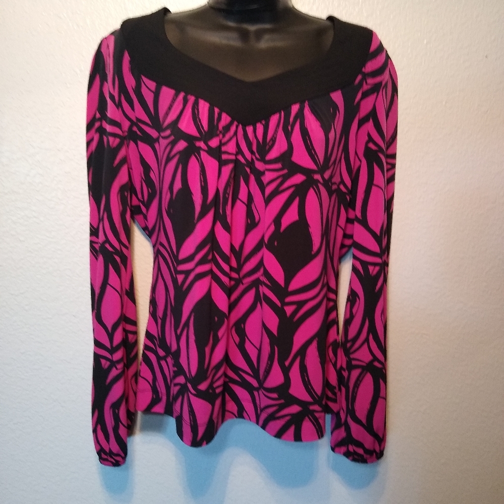 Worthington Stretch Pink/Black long sleeve blouse